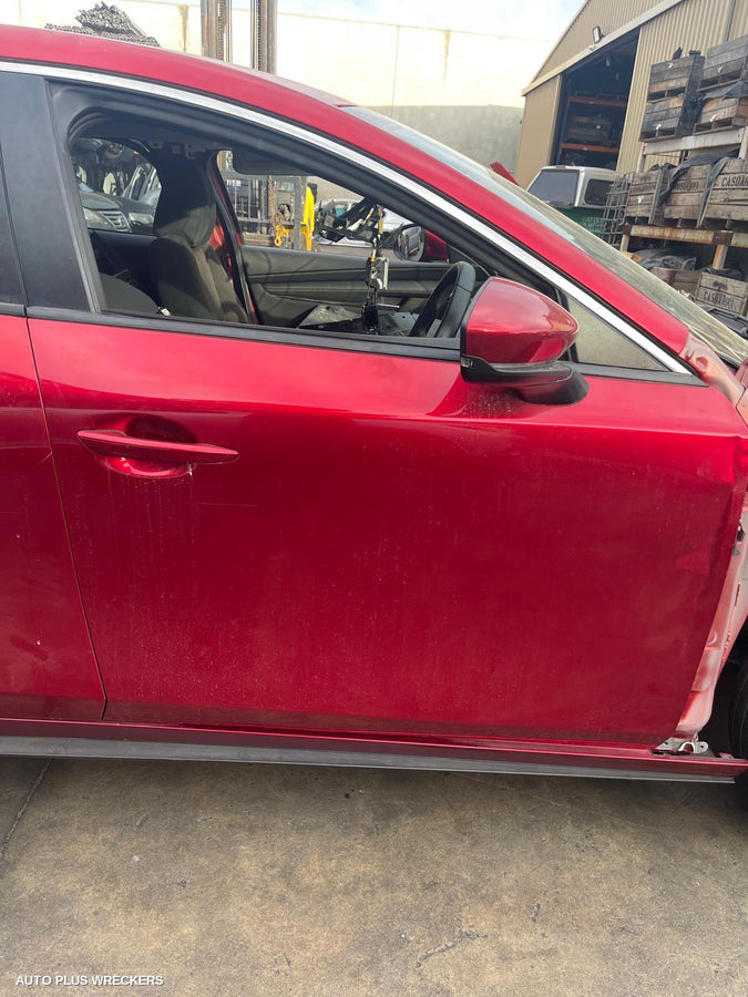 2021 Mazda 3 Left Front Door