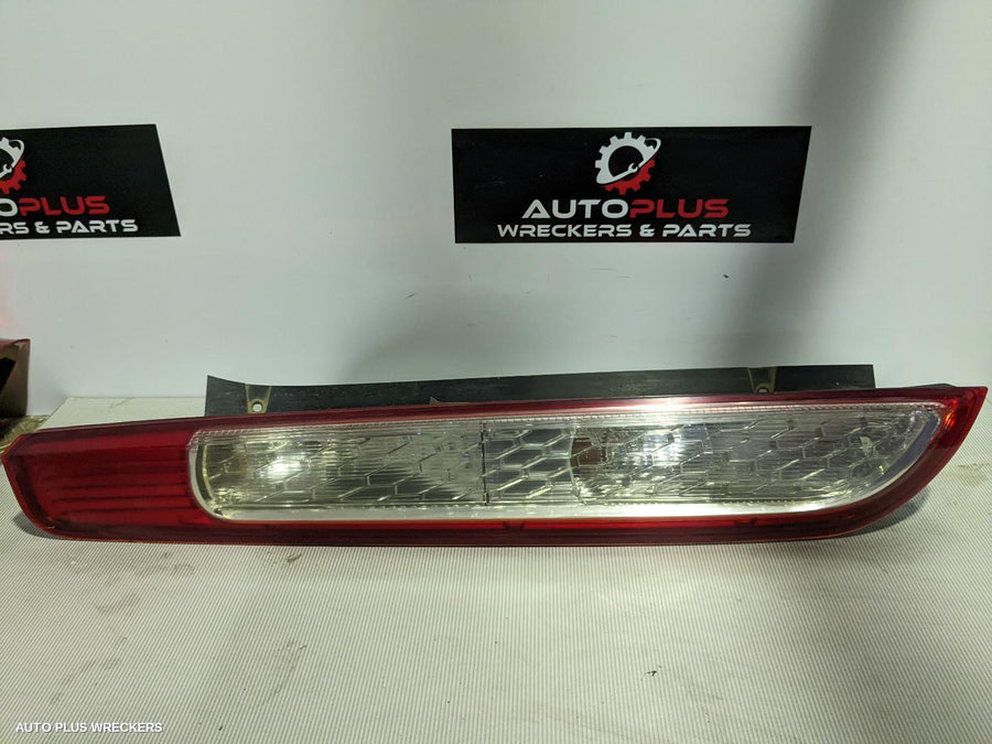 2010 Ford Focus Right Taillight