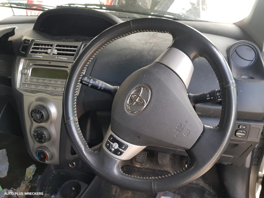 2006 Toyota Yaris Door Handle