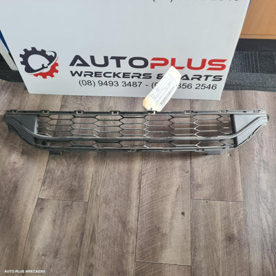 2015-2017 Holden Cruze Grille