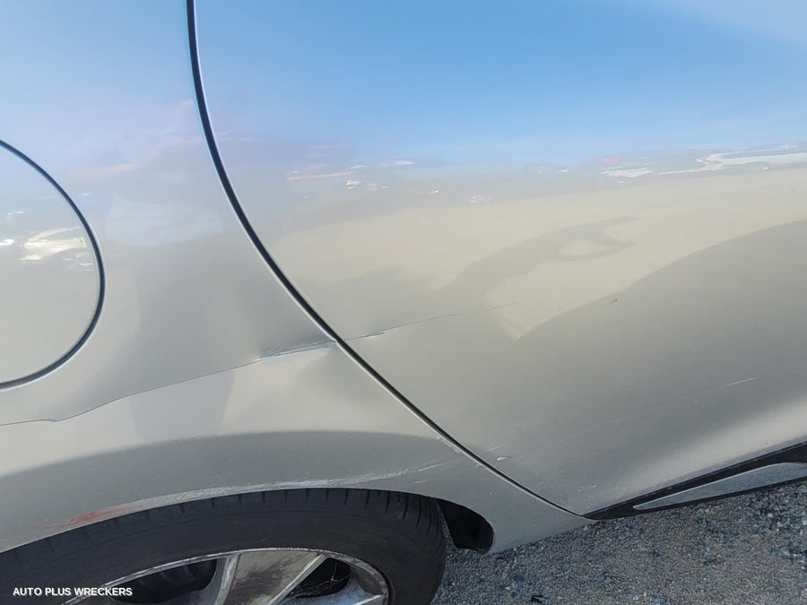 2014 Renault Clio Left Taillight