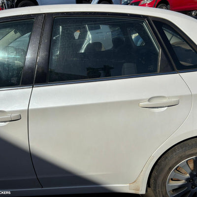 2011 Subaru Impreza Right Driveshaft