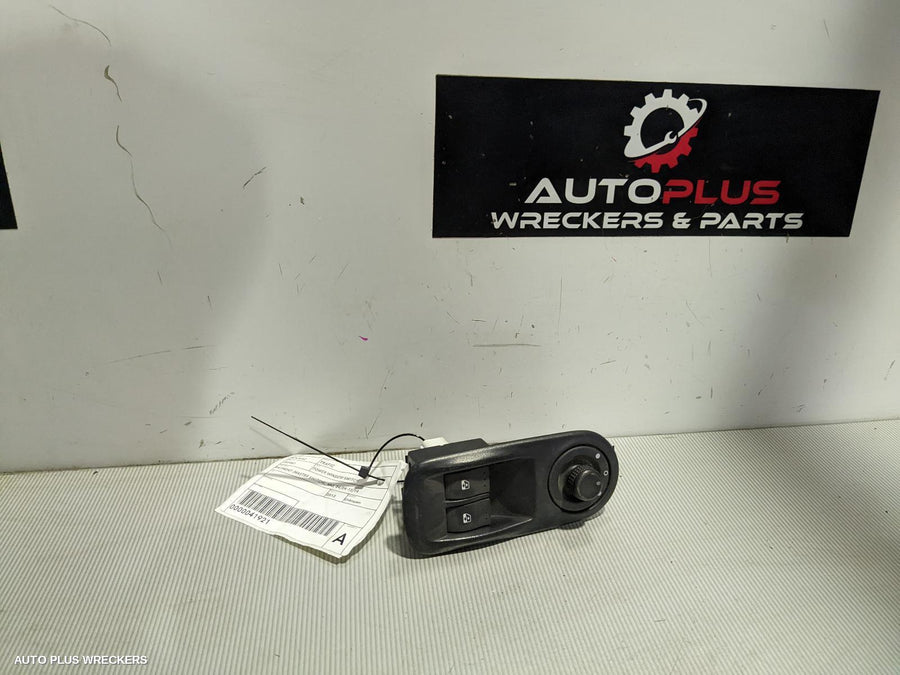2013 Renault Trafic Pwr Dr Wind Switch