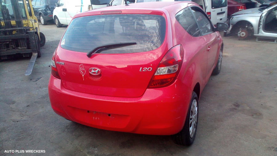 2010-2012 Hyundai I20 Washer Bottle