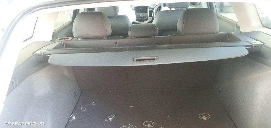 2017 Holden Cruze Right Rear Door Sliding