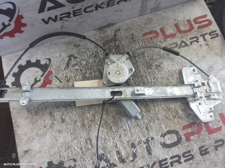 2007-2021 Hyundai Iload/imax Right Front Window Reg Motor