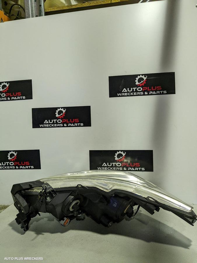 2017 Subaru Outback Right Headlamp