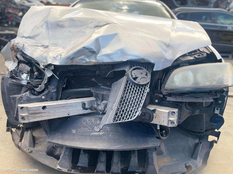 2006 Holden Commodore Right Door Mirror