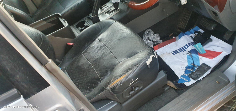 2005 Mitsubishi Pajero Door Handle