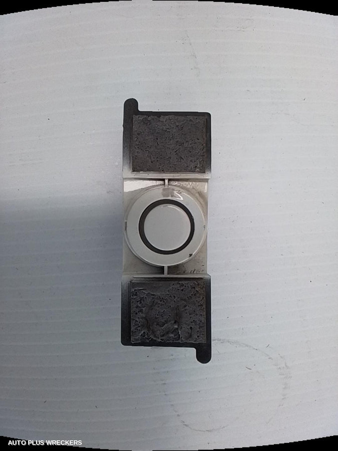 2021-2026 Mitsubishi Outlander Front Parking Sensor