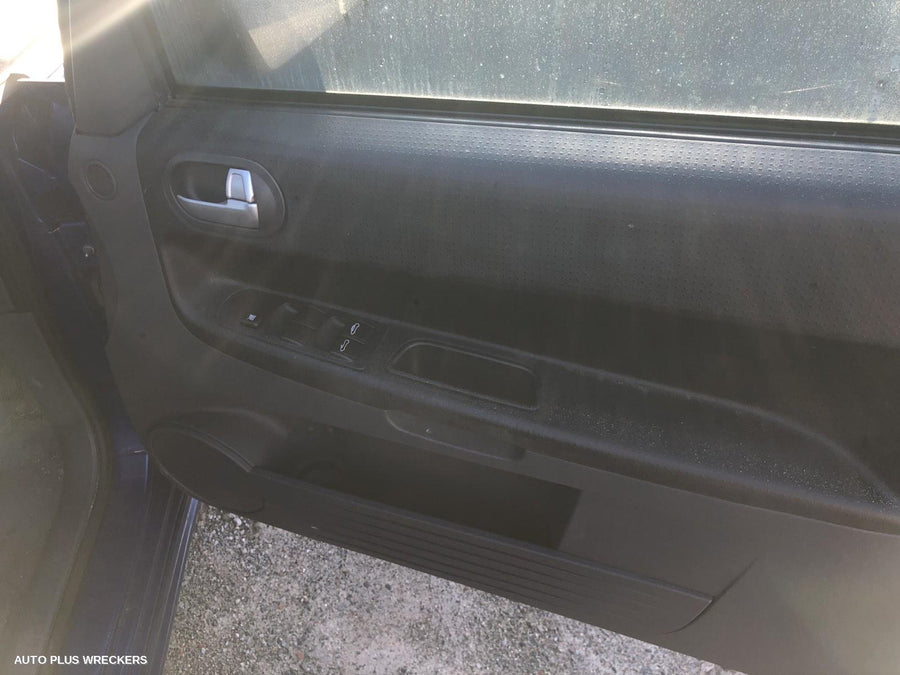 2007 MITSUBISHI COLT RADIATOR SUPPORT