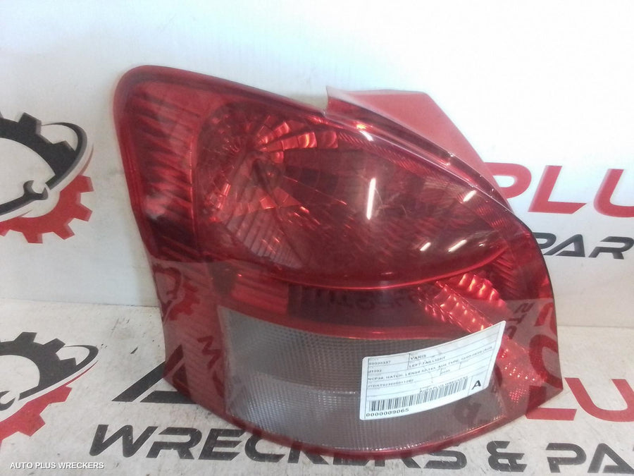 2005 Toyota Yaris Left Taillight