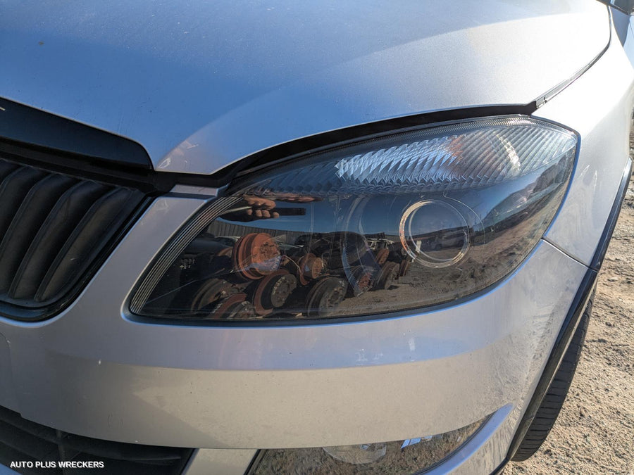 2013 Skoda Fabia Grille