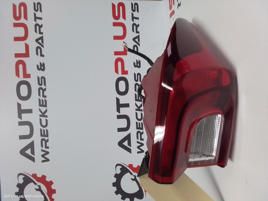 2021 Kia Stonic Left Taillight