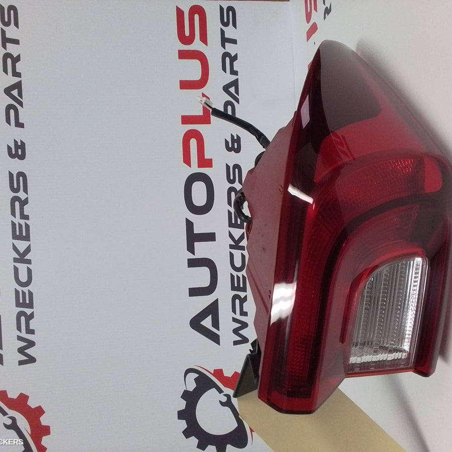 2020-2024 Kia Stonic Left Taillight