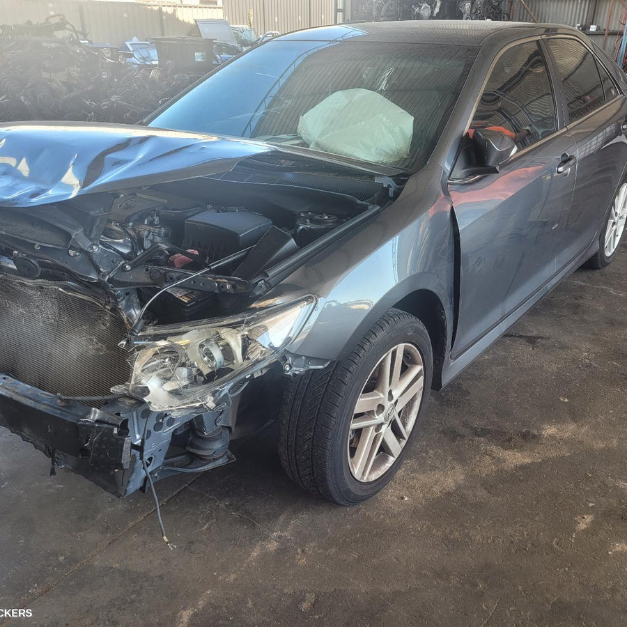 2013 TOYOTA CAMRY RIGHT FRONT LOWER CONTROL ARM