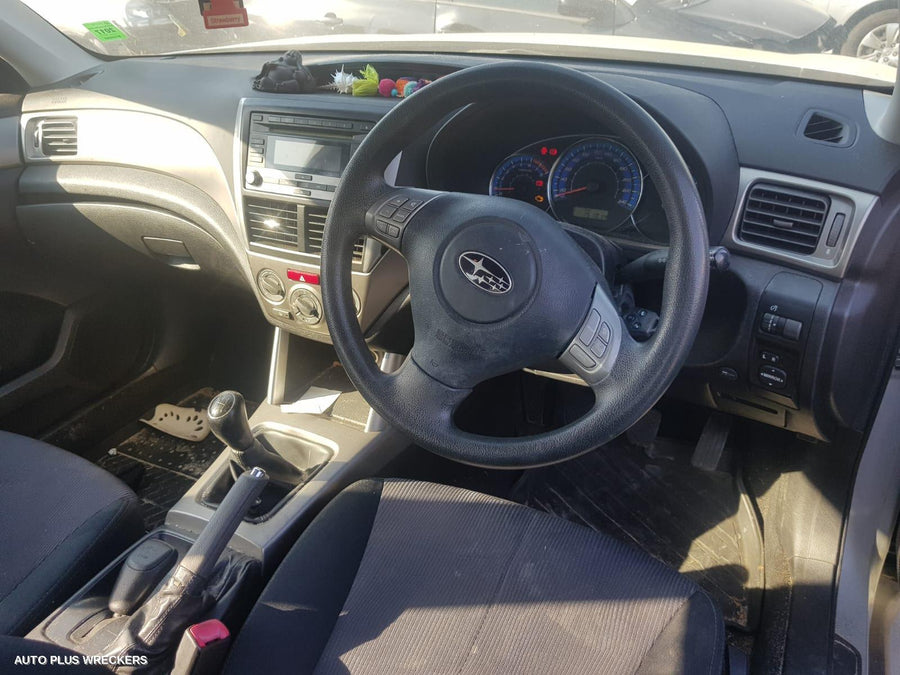 2008 Subaru Forester Left Front Door