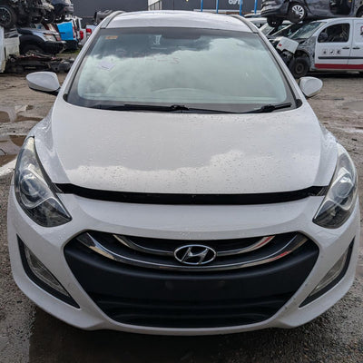 2013 Hyundai I30 Left Guard Liner