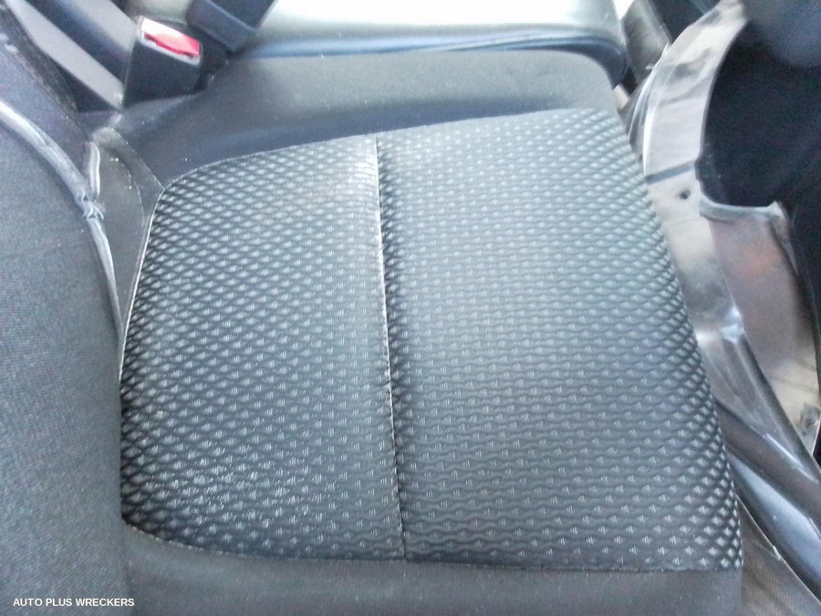 2017 Mitsubishi Outlander Sunvisor