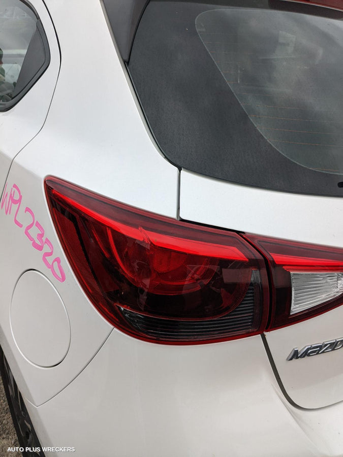 2016 Mazda 2 Pwr Dr Wind Switch