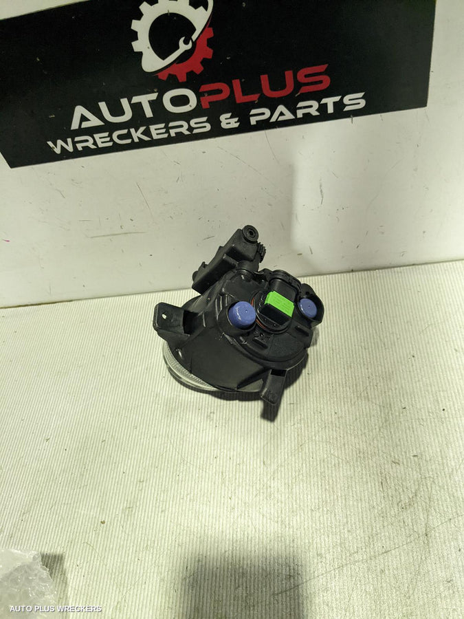 2013 Audi Q3 Left Indicator Fog Side