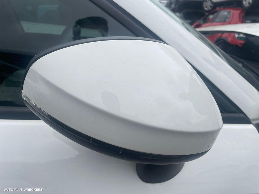 2015 Audi A1 Left Door Mirror