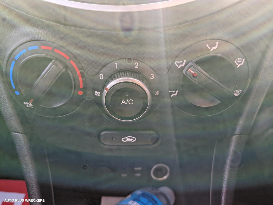 2017 HYUNDAI ACCENT SUNVISOR