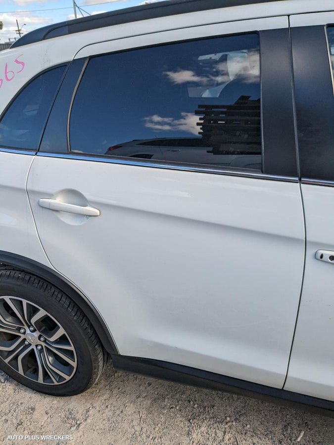 2019 Mitsubishi Asx Right Rear Door Window