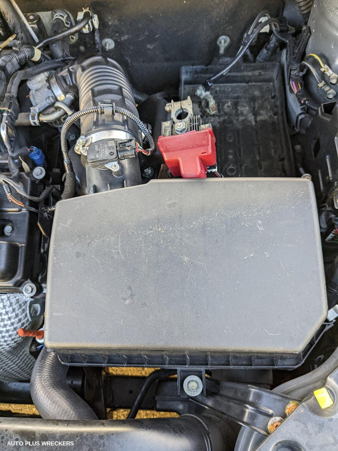 2010 Suzuki Kizashi Left Taillight