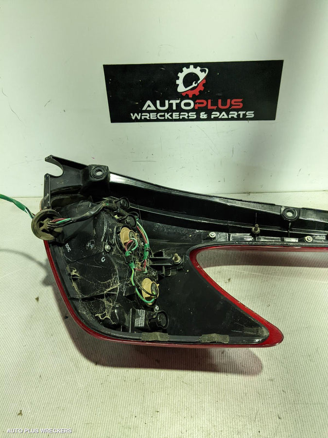 2010-2015 Nissan Juke Left Taillight