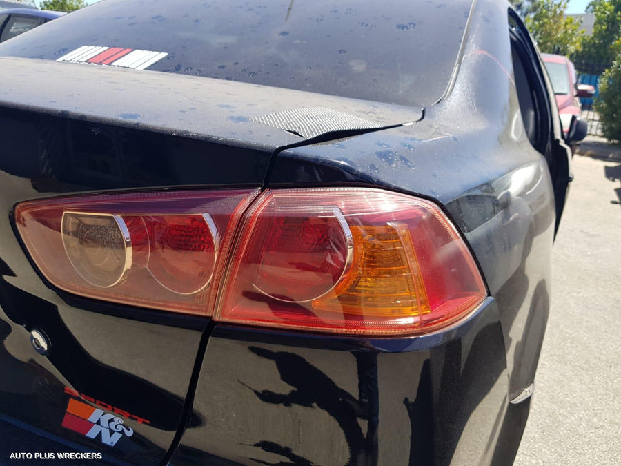 2008 Mitsubishi Lancer Rear Garnish