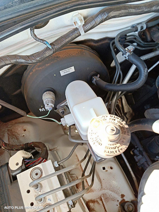 2006 Toyota Hilux Ignition W  Key