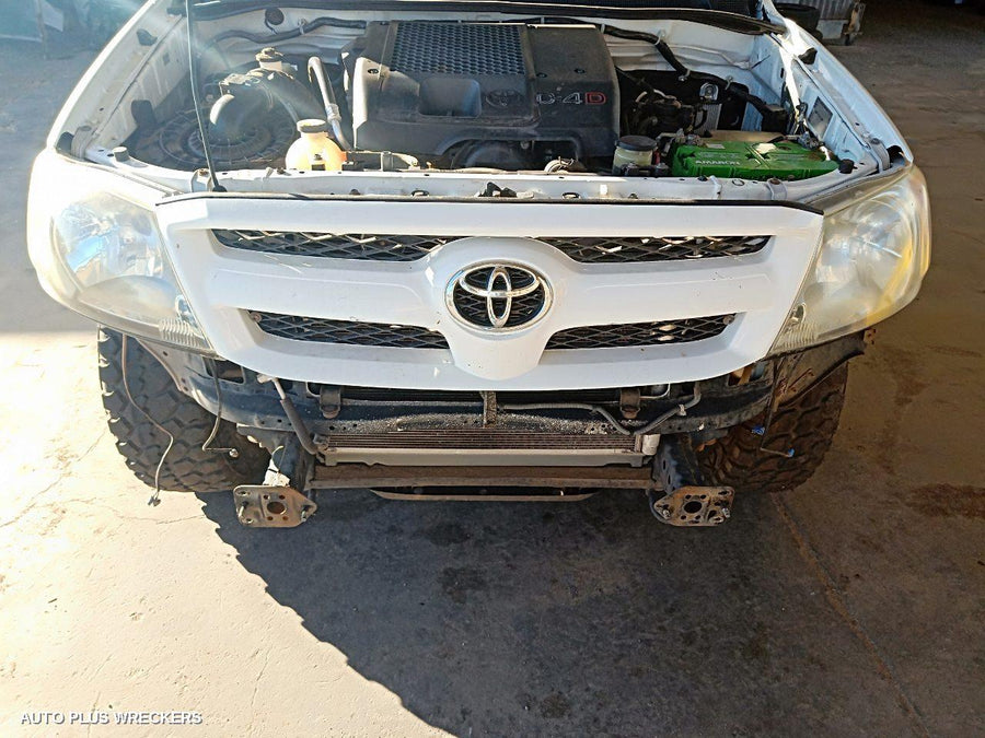 2006 Toyota Hilux Sunvisor