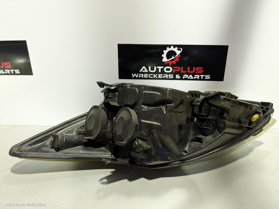 2010 Ford Focus Right Headlamp