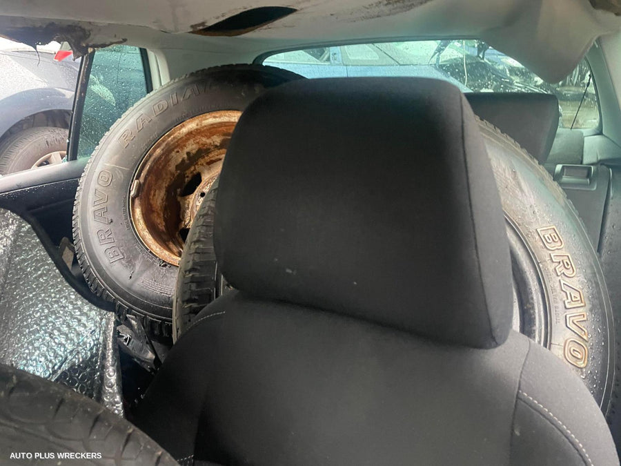 2009 Volkswagen Golf Parcel Shelf