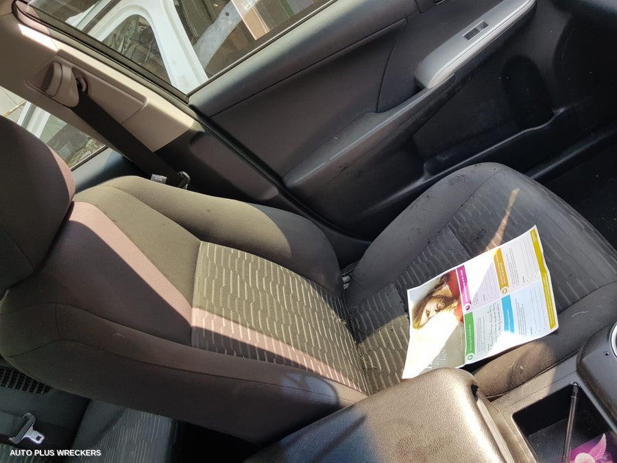 2016 TOYOTA CAMRY PWR DR WIND SWITCH