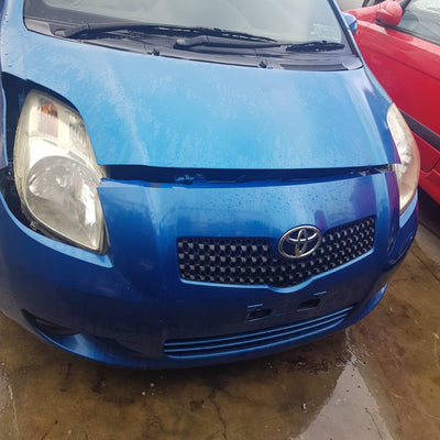 2008 Toyota Yaris Right Front Window Reg Motor