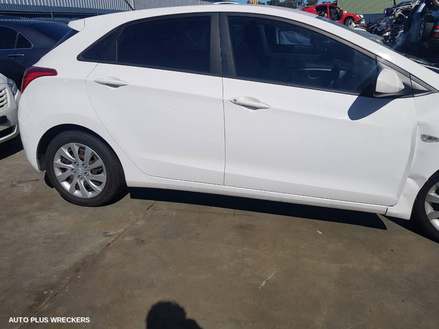 2012 Hyundai I30 Right Front Window Reg Motor