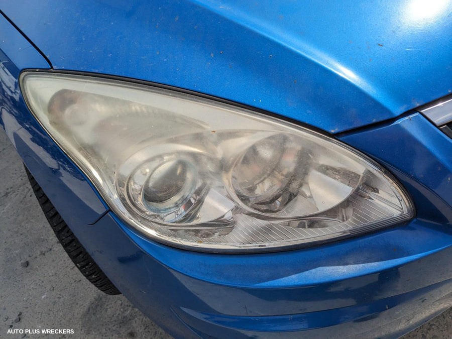 2010 HYUNDAI I30 HEADREST