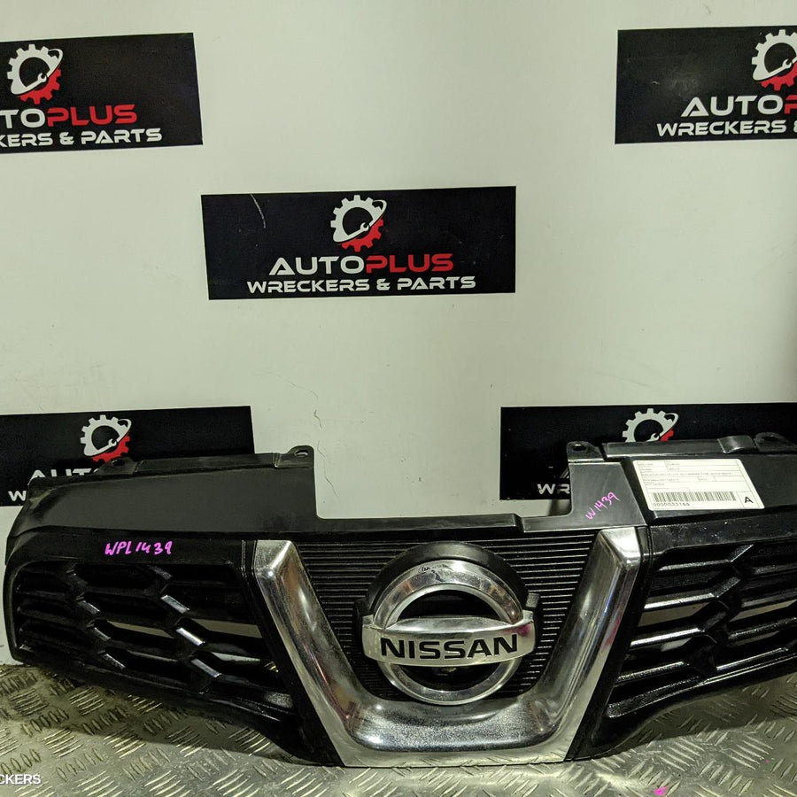 2010-2014 Nissan Dualis Grille
