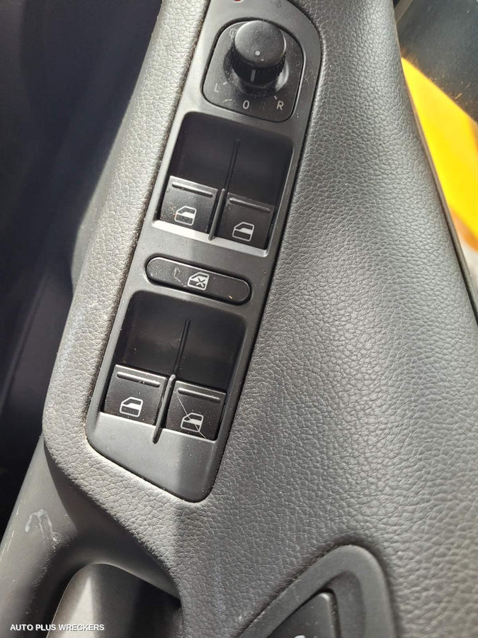 2011 Volkswagen Tiguan Heater Fan Motor