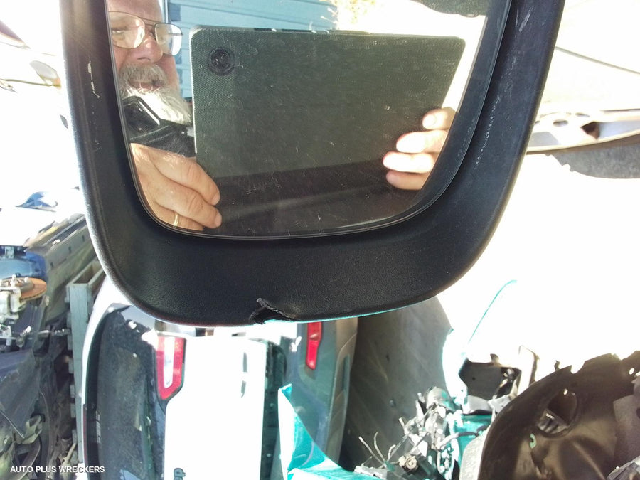 2011 Volvo Xc60 Right Rear Door Sliding