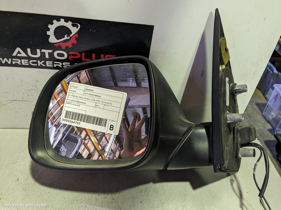 2010-2013 Volkswagen Amarok Left Door Mirror