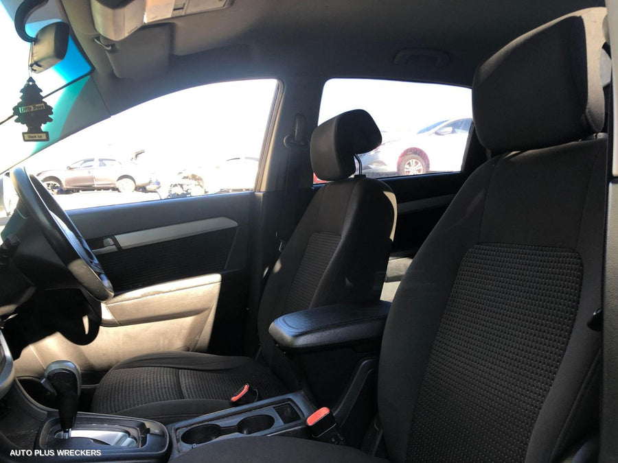 2016 Holden Captiva Left Front Door Window