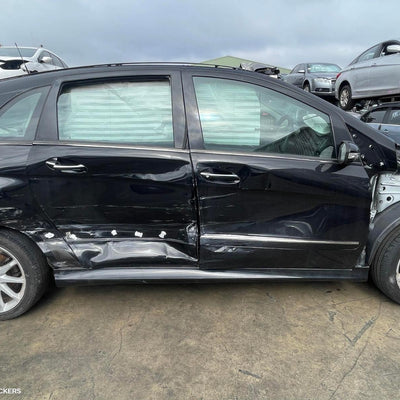 2007 MERCEDES B CLASS LEFT REAR DOOR SLIDING