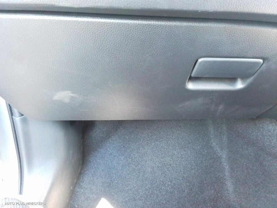 2022 Toyota Yaris Cross Left Driveshaft