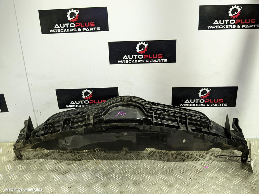 2007 Toyota Corolla Grille