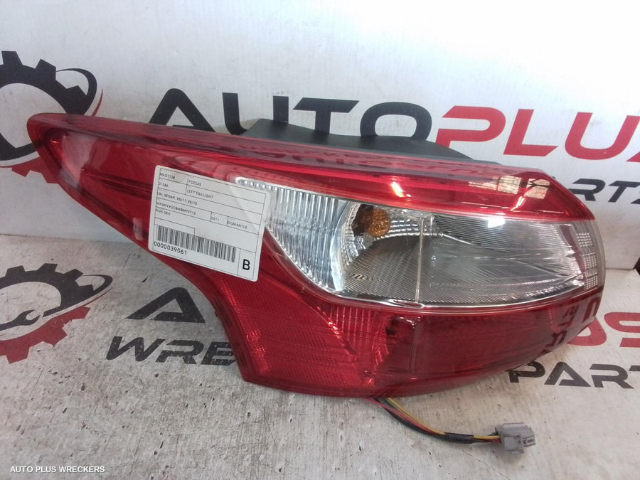 2011-2015 Ford Focus Left Taillight