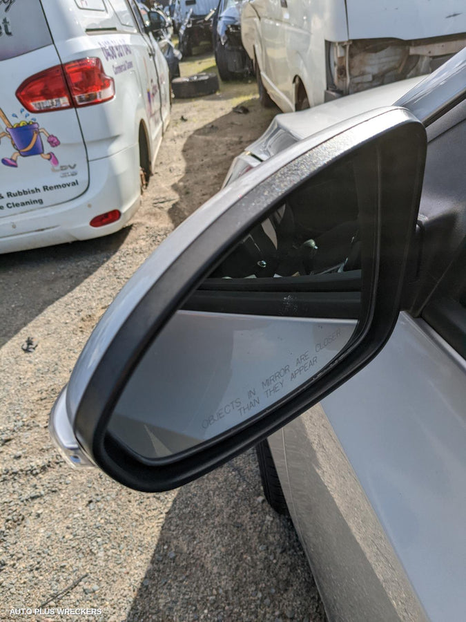 2015 Holden Cruze Fan