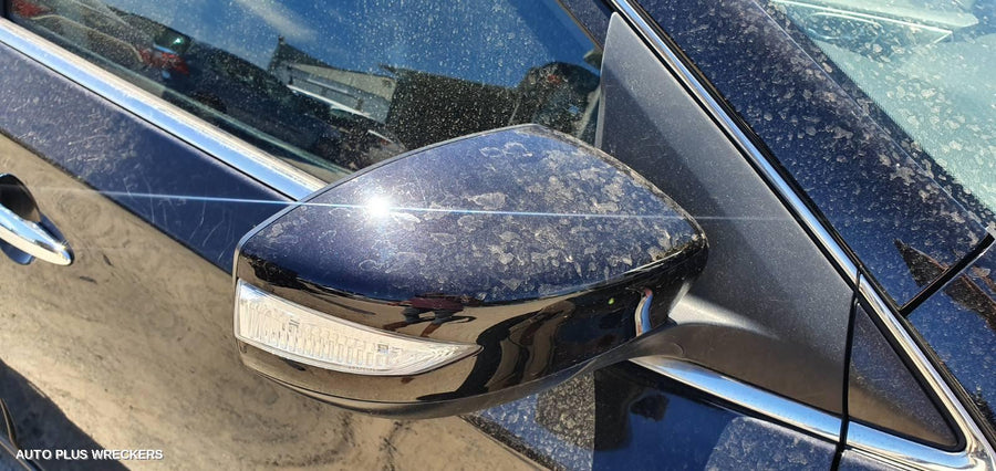 2013 Nissan Pulsar Left Guard